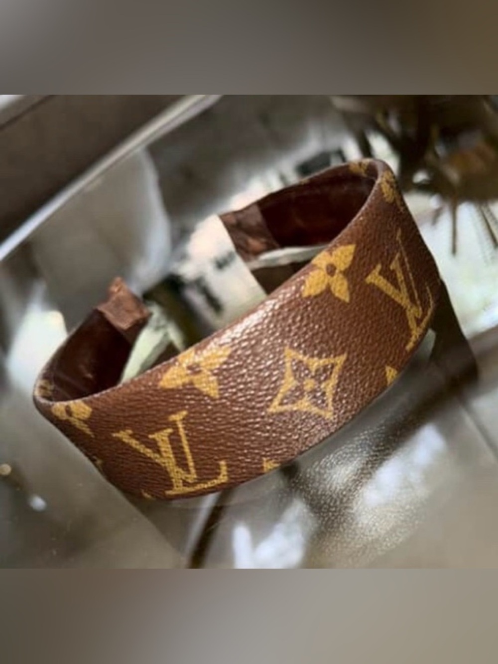 LV-custom made 1.5" headband - Picture 3 of 4
